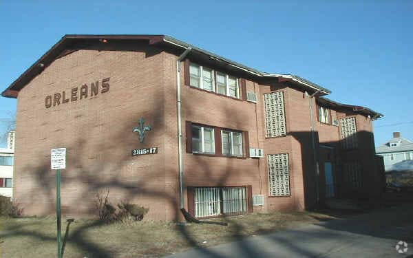 Building Photo - Orleans