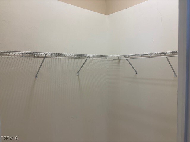 Building Photo - 15805 Beachcomber Ave