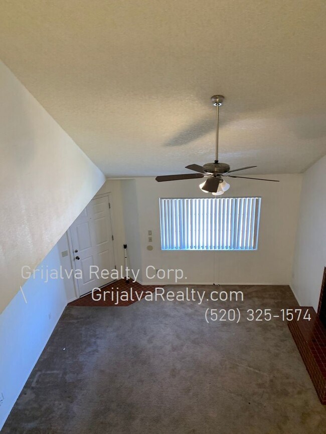 Building Photo - 1200 E River Rd