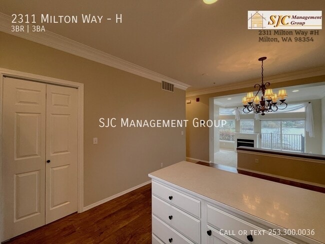 Building Photo - 2311 Milton Way