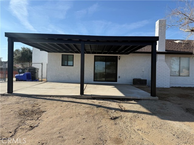 Building Photo - 14338 La Mesa Rd