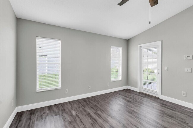 Building Photo - Spacious Renovated 4-Bedroom Home in Land O’ Lakes Near Veterans Expressway
