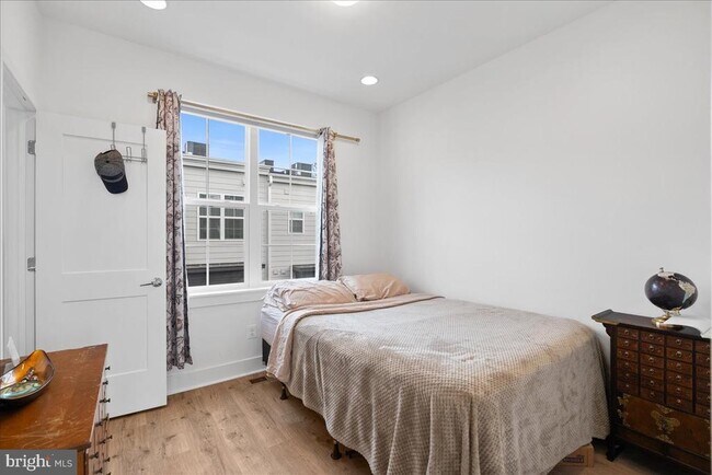 Building Photo - 7345 Blade Dr