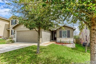 Building Photo - BEAUTIFUL 3-BEDROOM HOME IN MOUNTAIN LAUREL RANCH