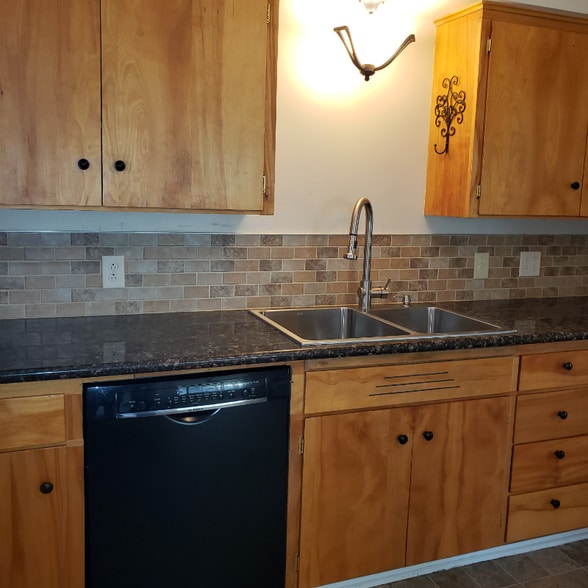 Building Photo - 3717 E 30th Ave