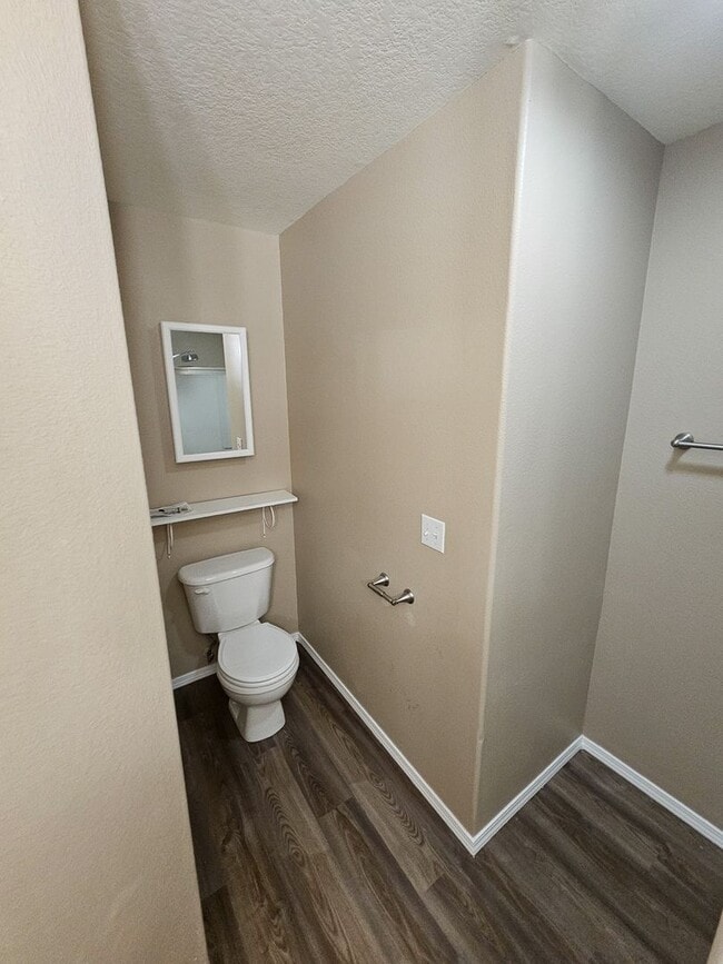 Building Photo - 703 Sitka Deer Ct NW