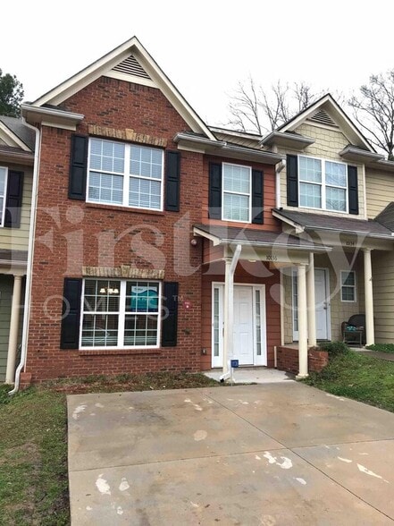 Primary Photo - 10136 Benton Woods Dr