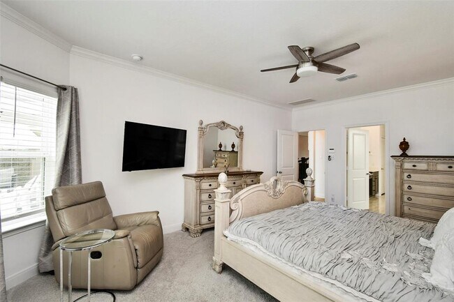Building Photo - 8922 Stanley Oak Dr