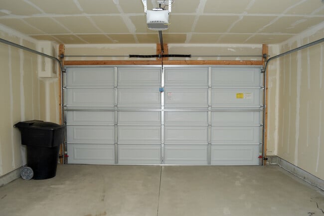 Building Photo - 952 N 920 W