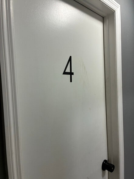 Primary Photo - 3126 Martha St