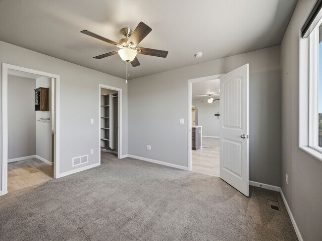 Building Photo - Modern Cheyenne Convenience | 3 Bed Home with Bonus Living Space Near Downtown & I-25
