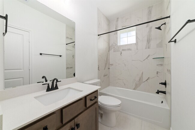 Building Photo - 135 W Coralburst Lp