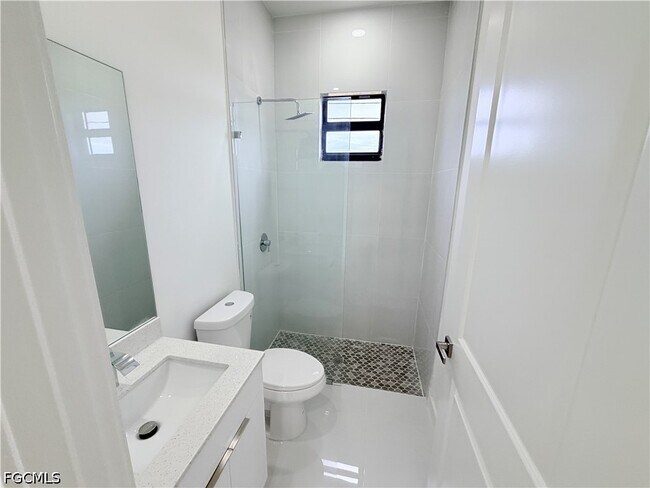 Building Photo - 3046 NW 41st Pl