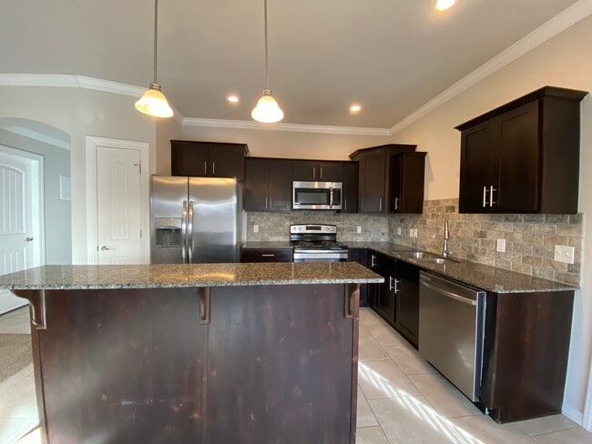 Building Photo - 4526 W Croft Dr