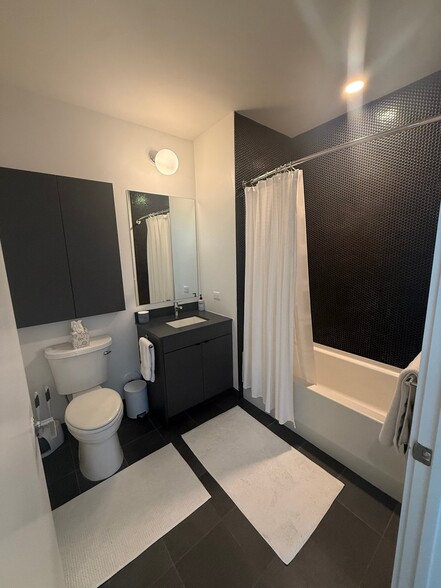 Building Photo - 270 Johnston Ave