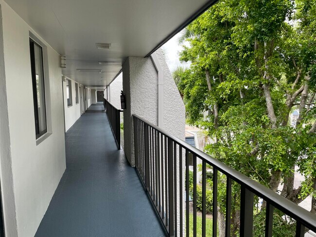 Building Photo - 4381 Trevi Ct