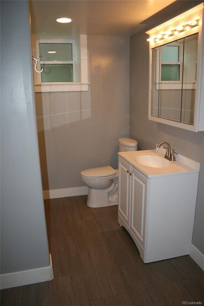 Building Photo - Prime Wash Park location!! Modern remodeled bungalow with high-end finishes close to Wash Park, r...