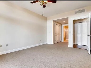 Building Photo - 7220 W Bonfils Pl