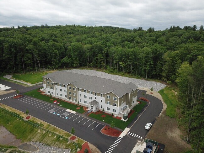 Building Photo - 10 E Ridge Dr
