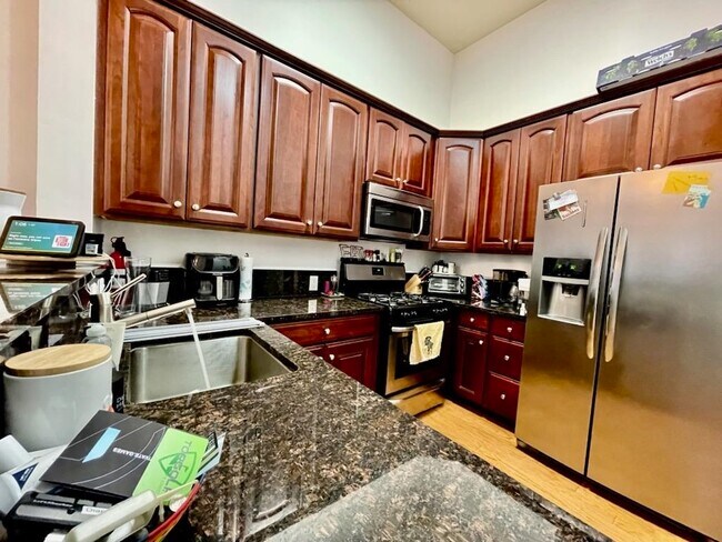 Building Photo - 126 Dudley St