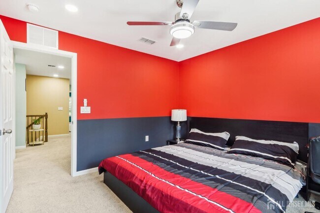 Building Photo - 206 Shields Ct