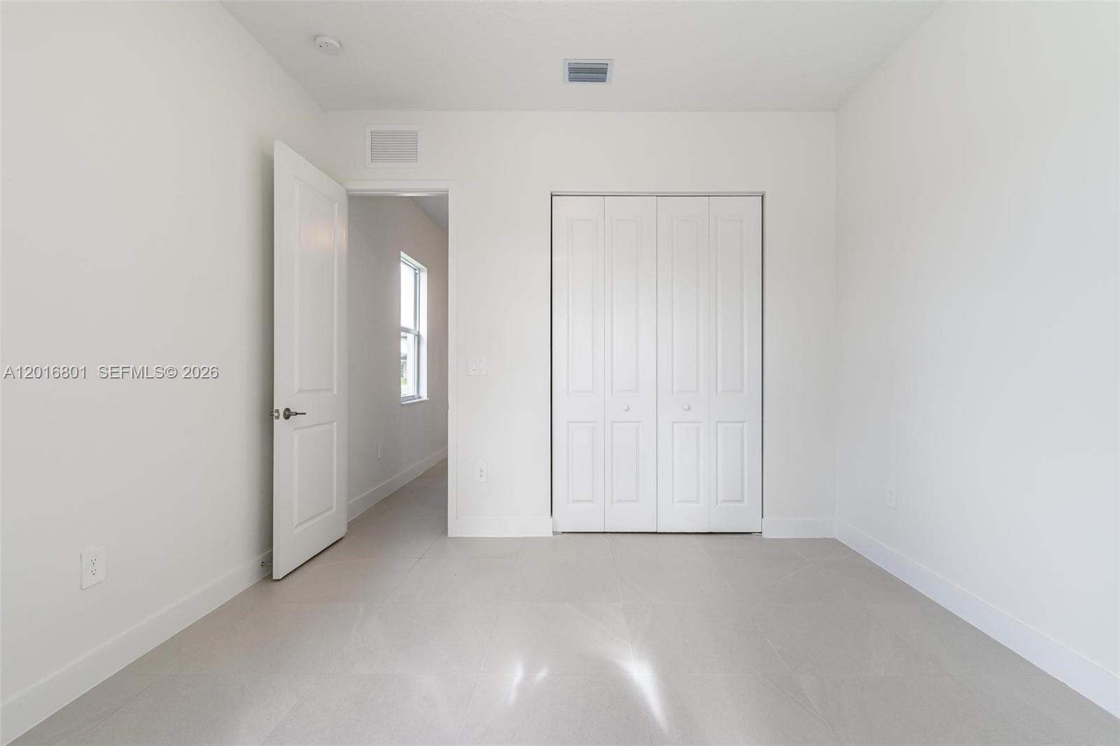 Building Photo - 4480 SW 122nd Ter