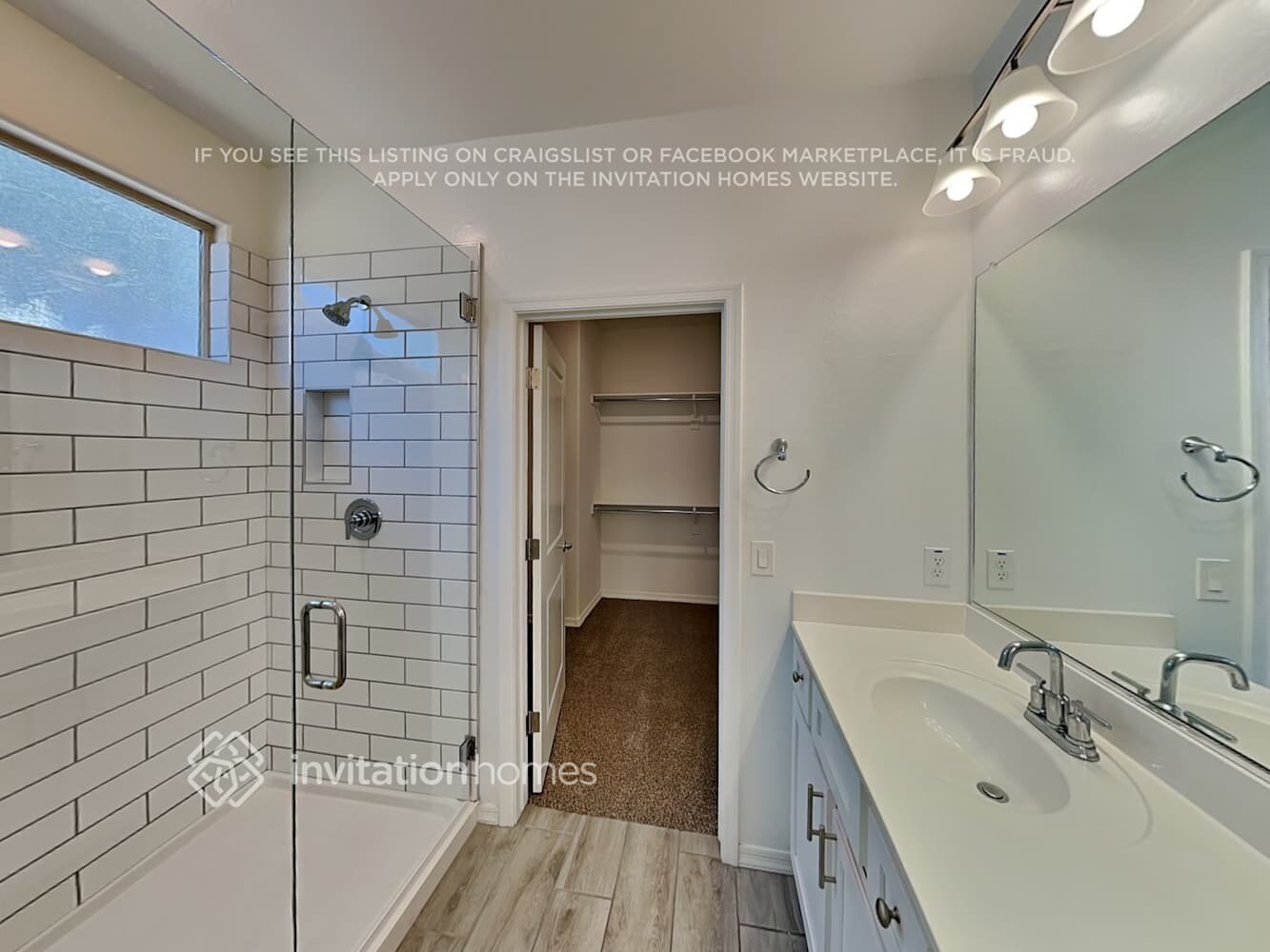 Building Photo - 19856 Exeter Blvd