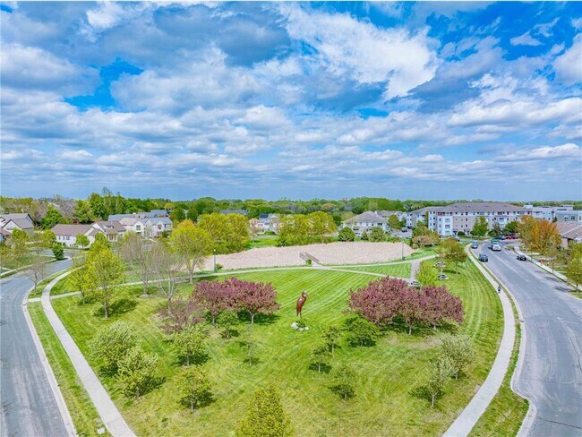 Building Photo - 2952 Clover Ridge Dr