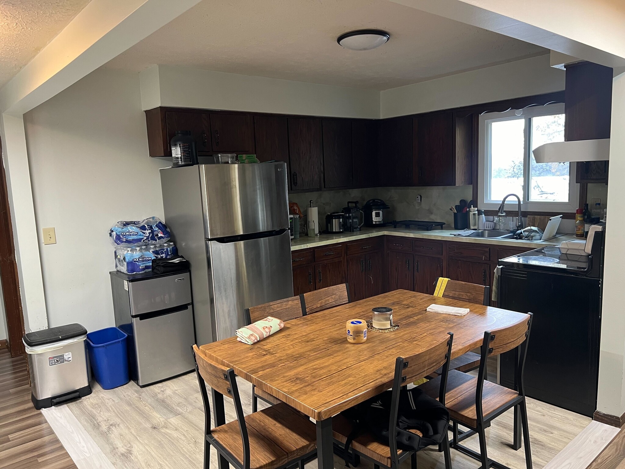 Building Photo - 5134 E Bluffview Dr