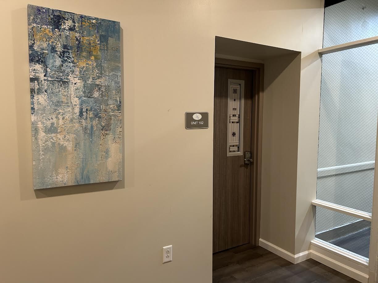 Building Photo - 127 Lake St