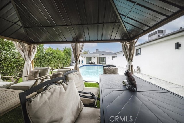 Building Photo - 7306 Farmdale Ave