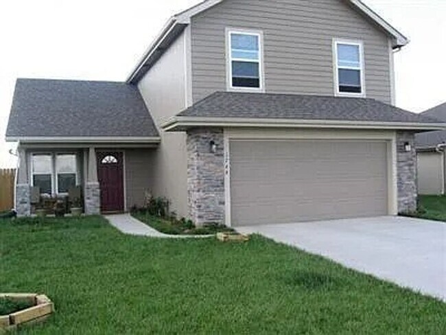 Primary Photo - Wonderful Single Family Home