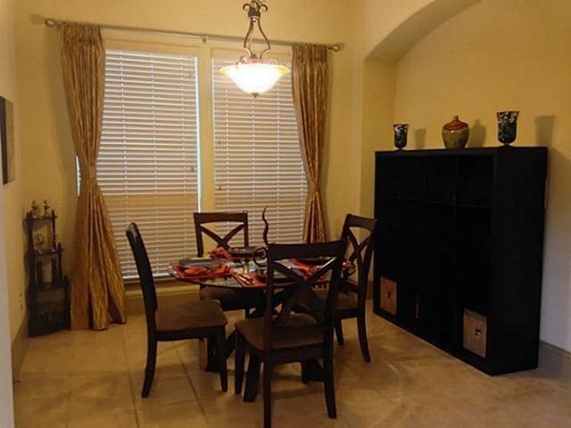 Building Photo - 2111 Spicewood Dr