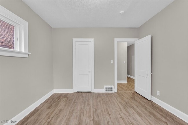 Building Photo - 13601 Othello Ave