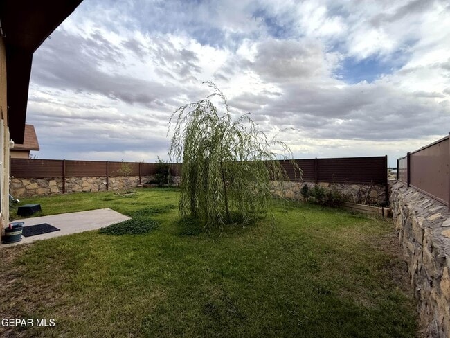 Building Photo - 14036 Volcanic Rock Dr