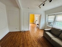Building Photo - 145 Carpenter Ave