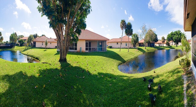 Building Photo - 9861 Three Lakes Cir