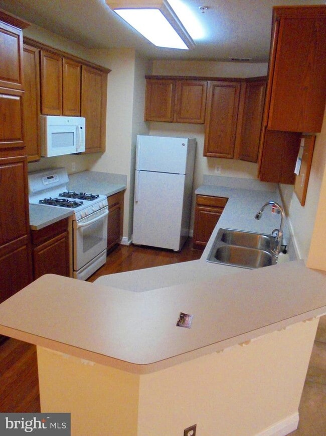 Building Photo - 5115 Grimm Dr