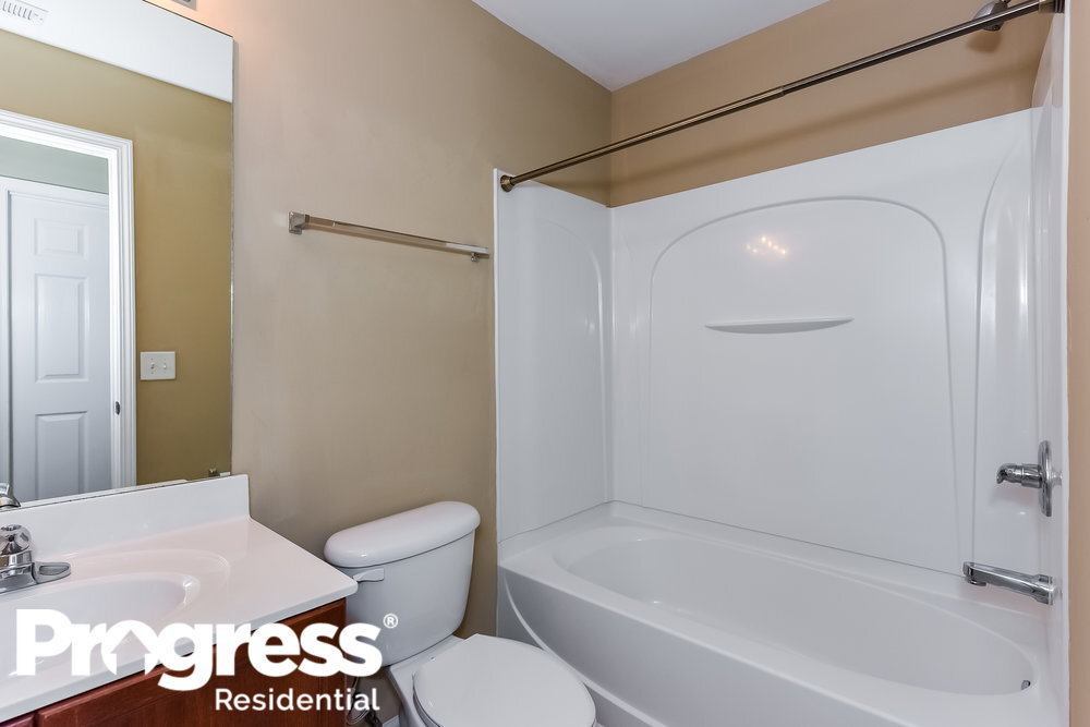 Building Photo - 8872 Cressent Glen Ct