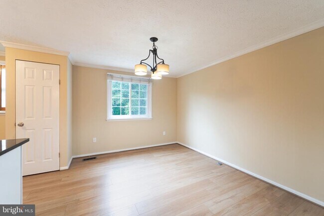 Building Photo - 5514 Whitfield Ct