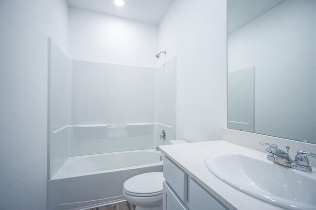 Building Photo - 5531 Knox Landing Dr