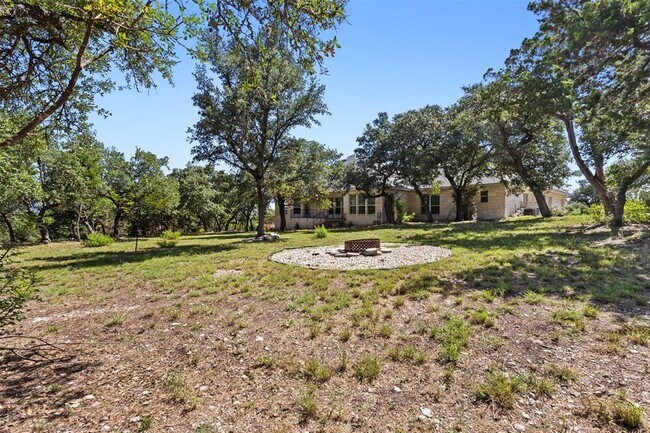 Building Photo - 13700 Madrone Mountain Way