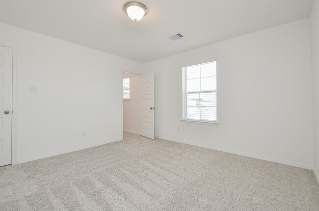 Building Photo - 23207 Morning Splendor Dr