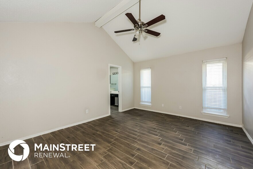 Building Photo - 2311 Ridgestone Dr