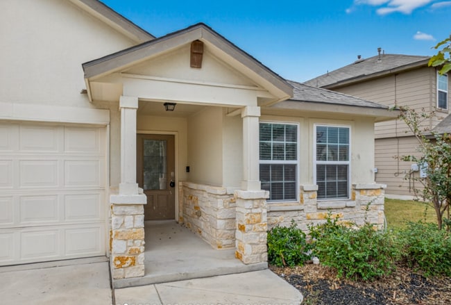 Building Photo - 8745 Ironwood Hill