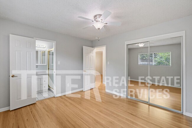 Building Photo - 2940 Belmar St