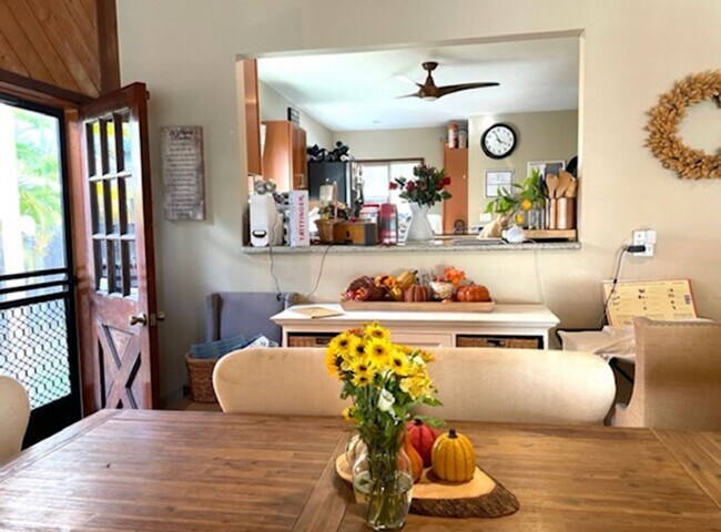 Primary Photo - Gorgeous Executive Kailua Home For Rent!