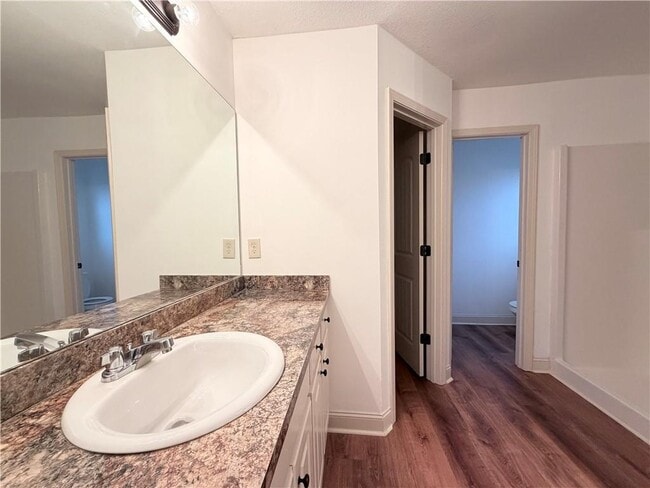 Building Photo - 292 Jameston Dr