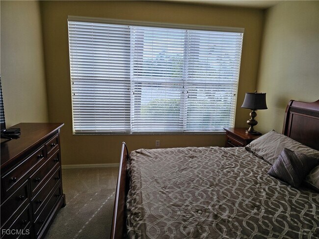 Building Photo - 11004 Mill Creek Way