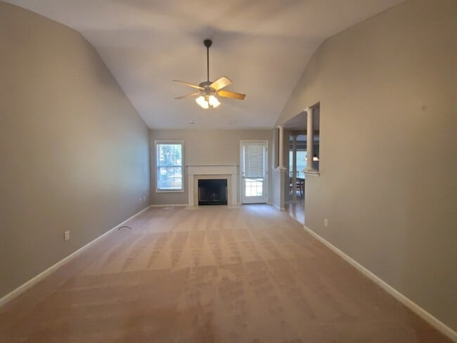 Building Photo - 426 Northview~ Sunset Ridge